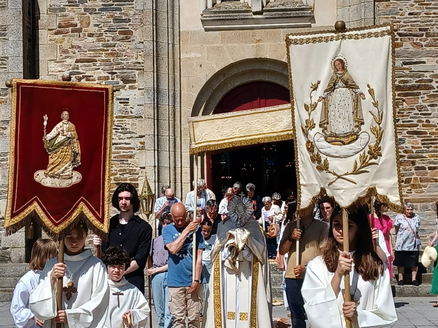 2025_06-22-FETE-DIEU (24) - Copie